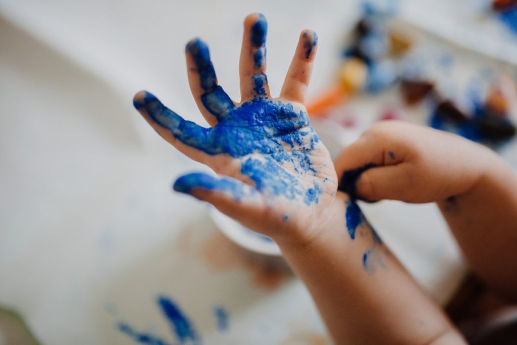 L'accueil et l'accompagnement d'un enfant avec des besoins spécifiques